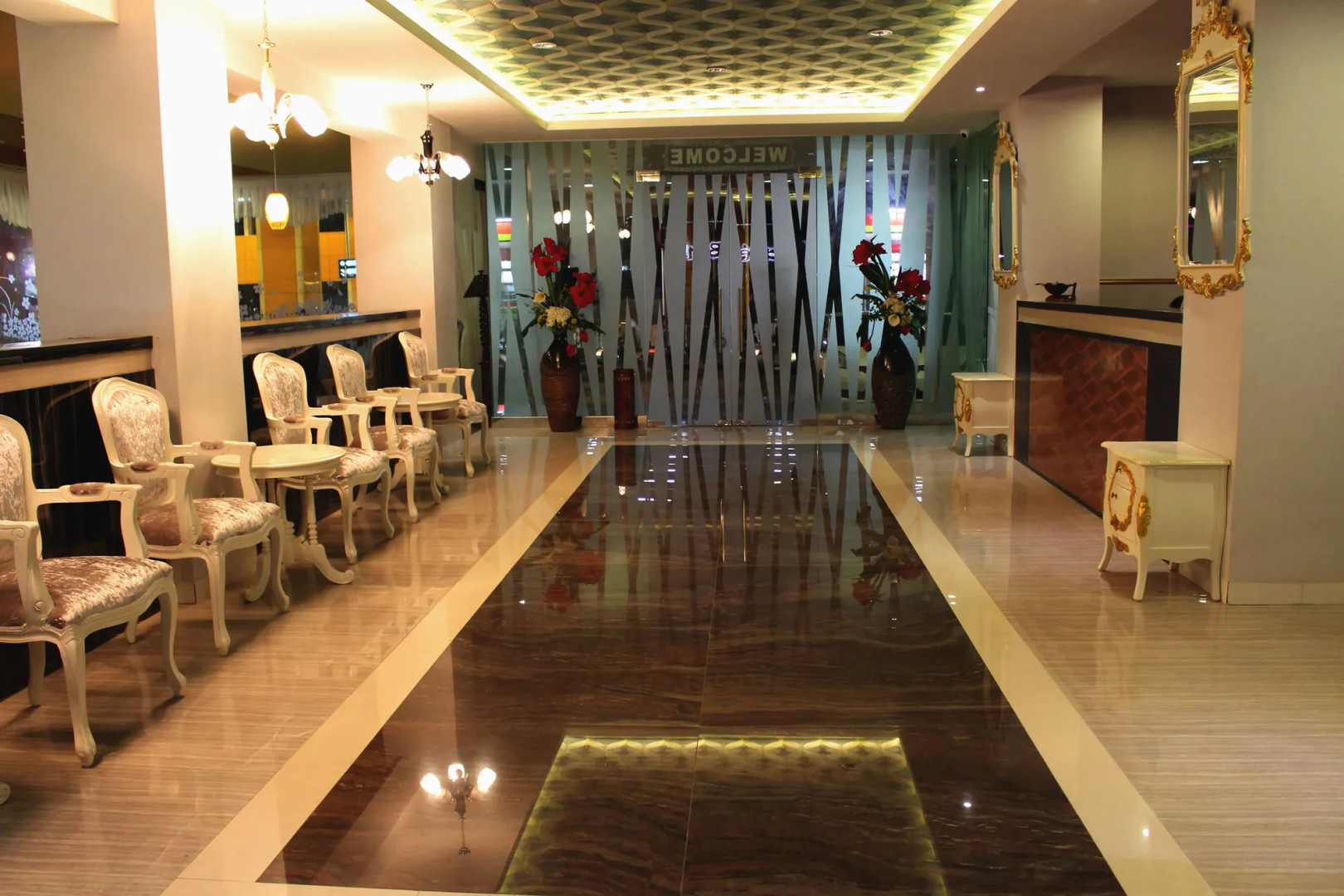 Photo - Grand Batik Inn