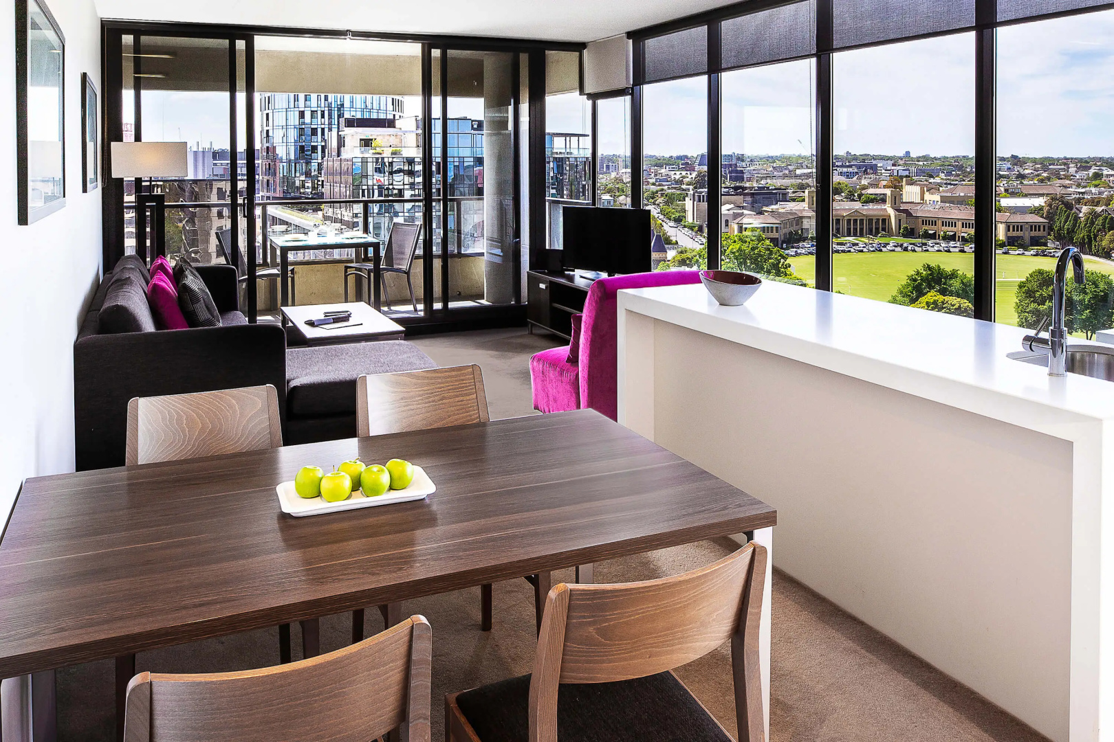 Foto - Oaks Melbourne St Kilda Road Hotel