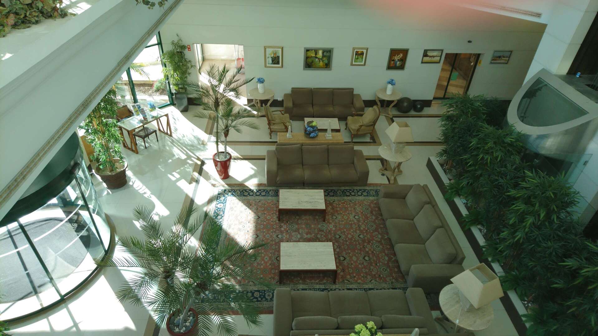 Photo - Riviera Hotel