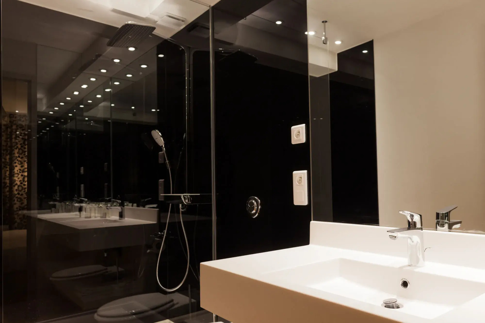 Foto - C Suites