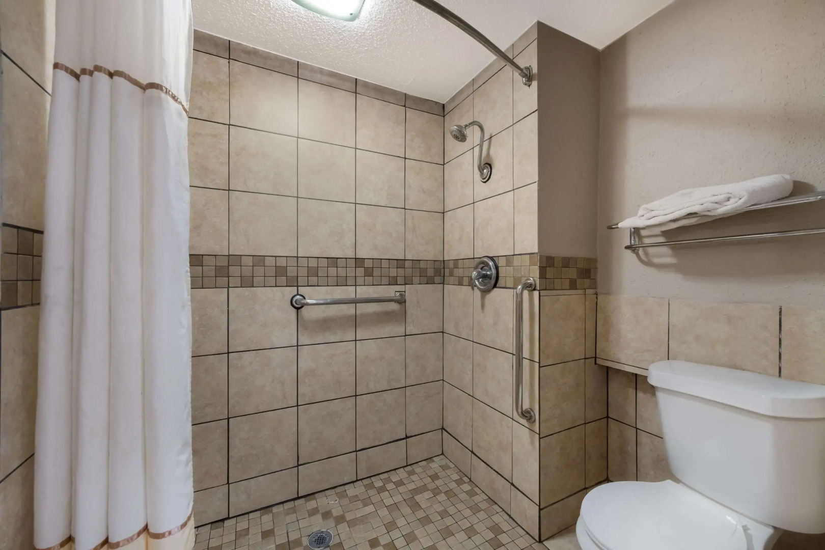 Photo - Rodeway Inn Charlotte Airport Area