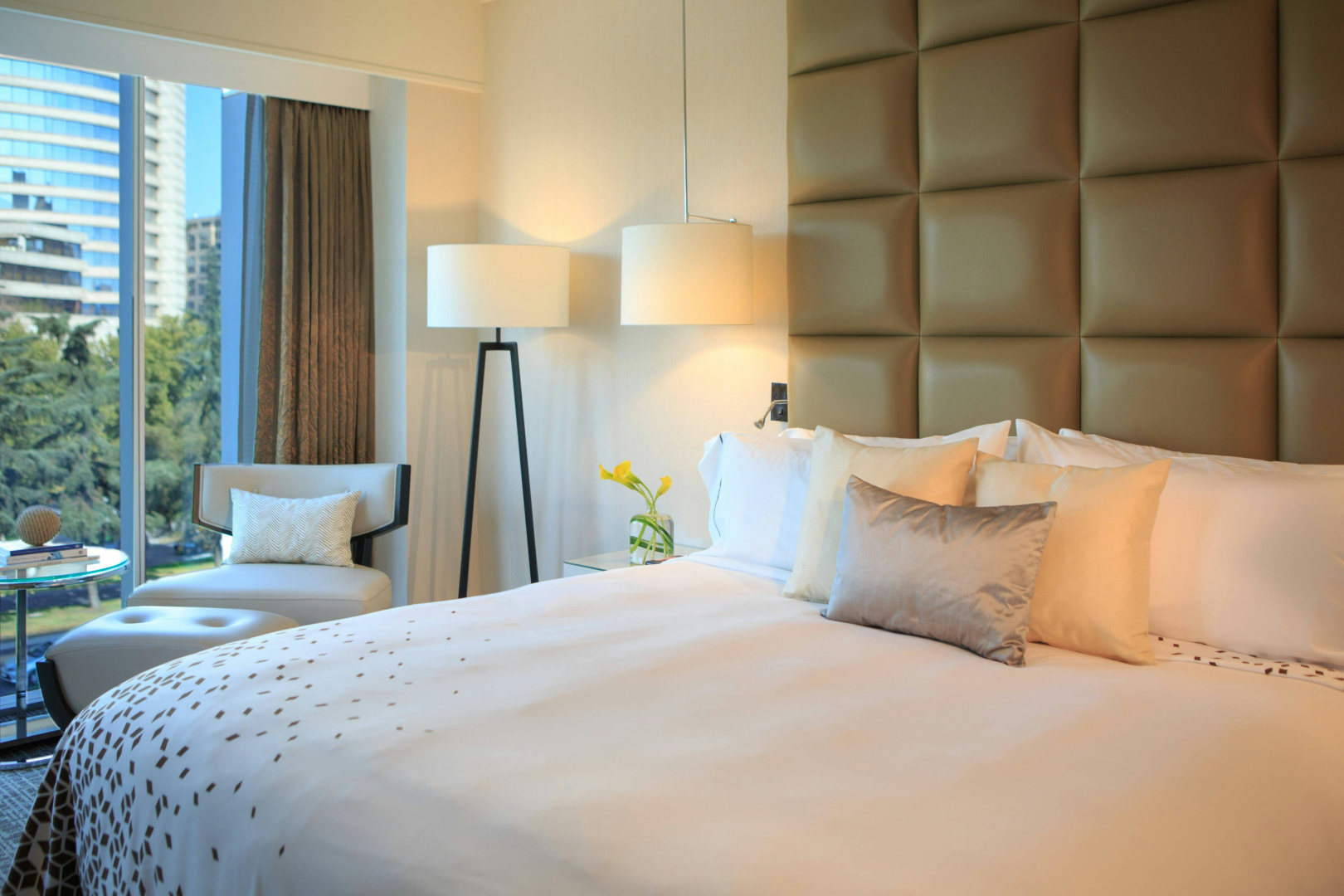 Photo - Renaissance Santiago Hotel by Marriott