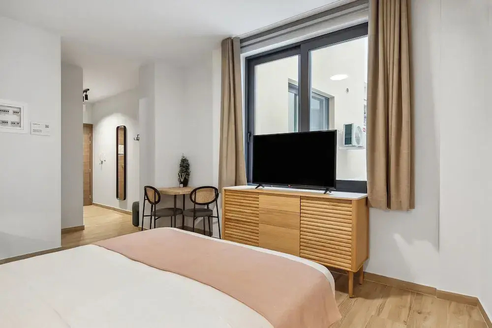 Photo - Limehome Athens Solonos City Center