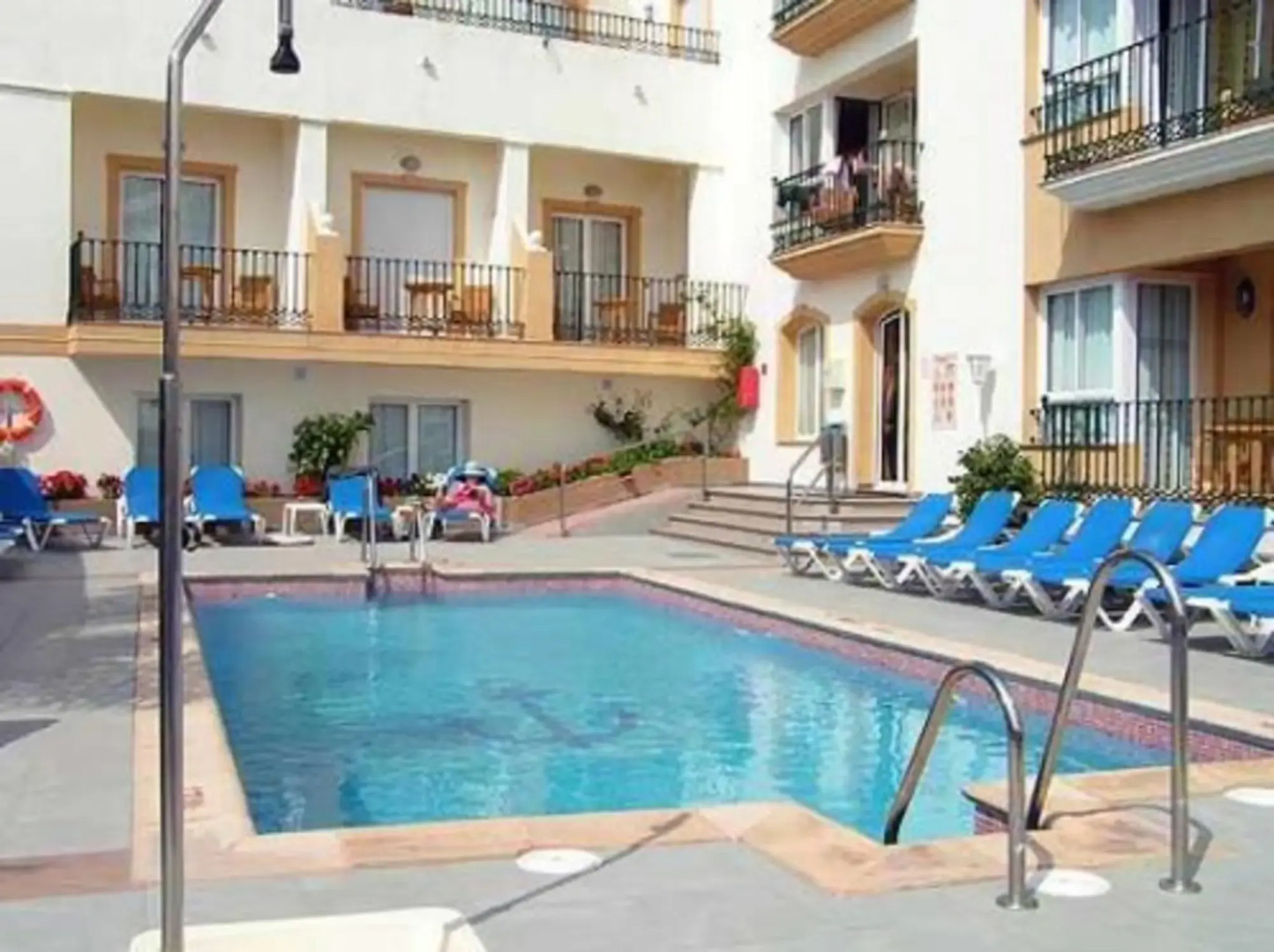 Foto - Toboso Apar - Turis