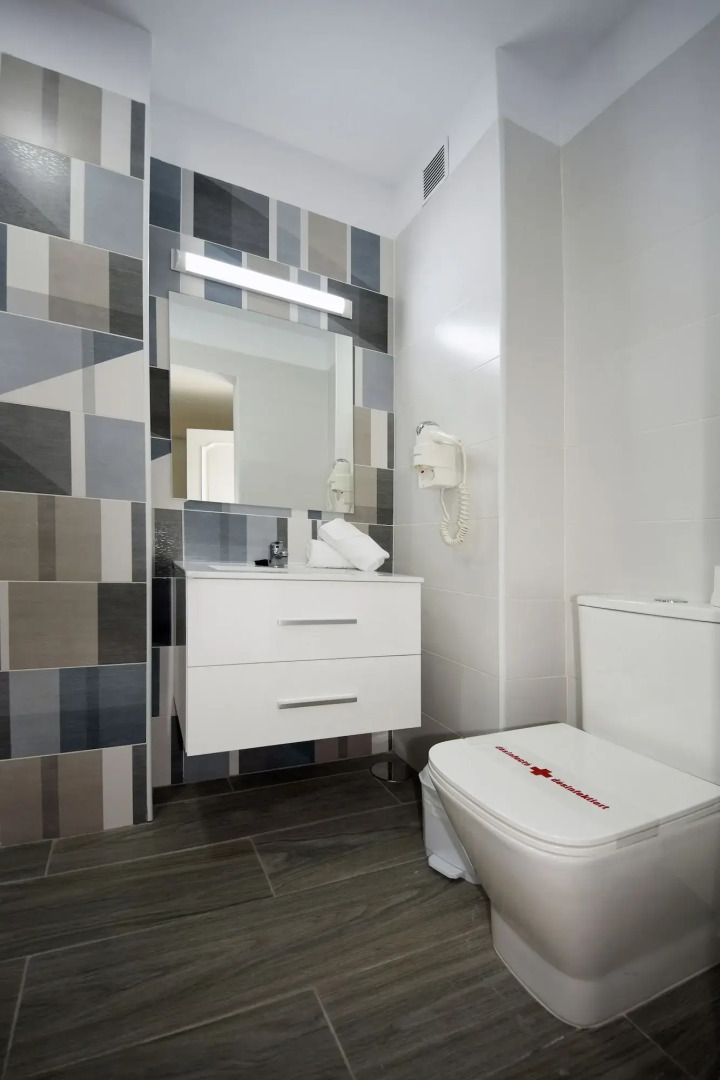 Photo - Skyview Hotel by LIVVO