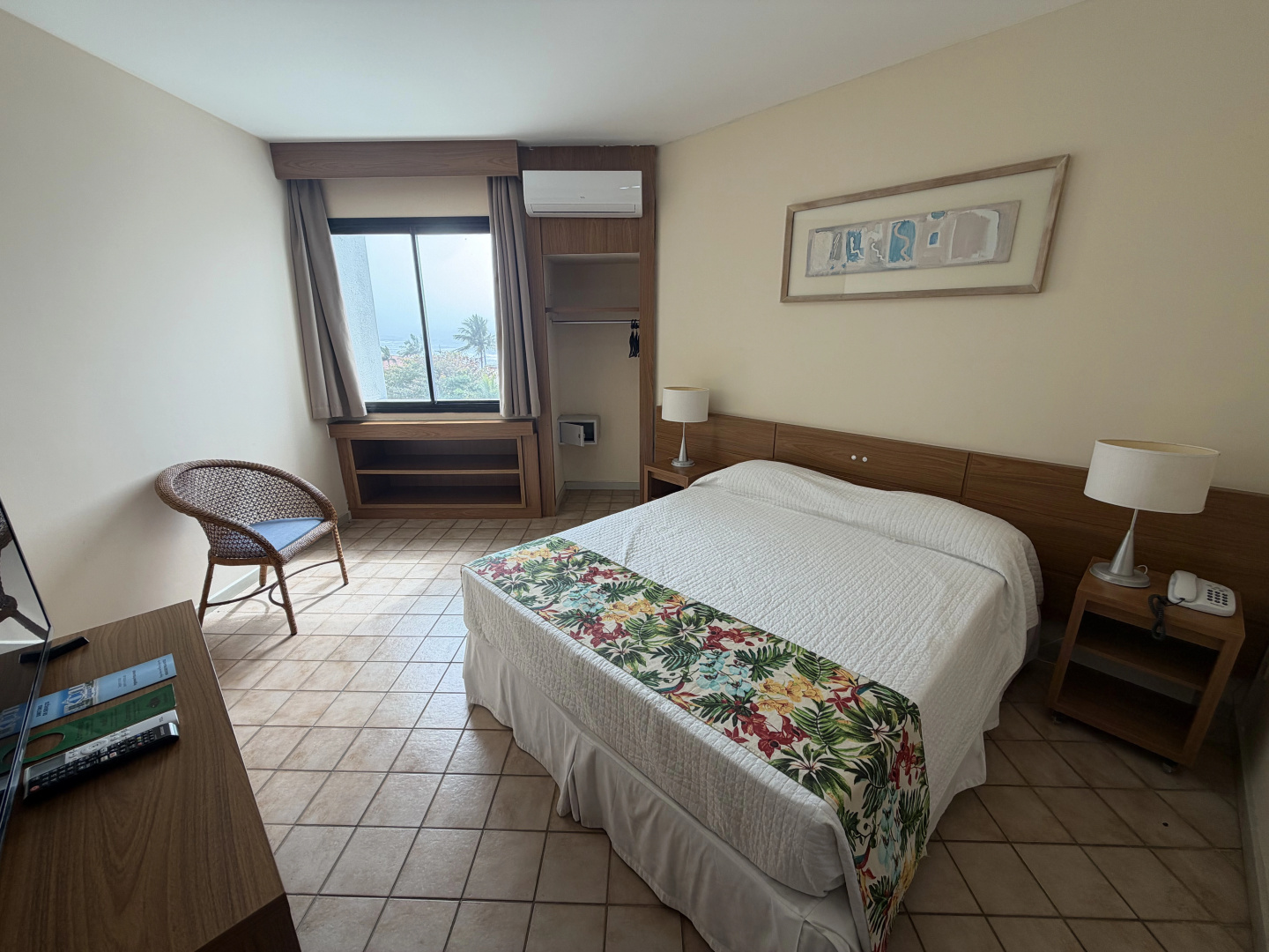 Foto - Ingleses Praia Hotel