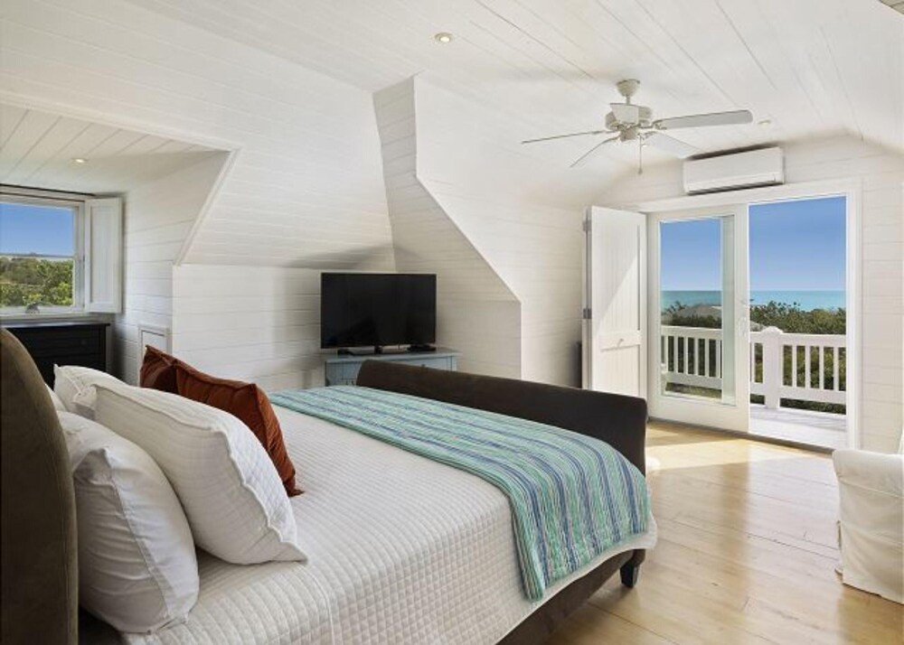 Miranda House by Eleuthera Vacation Rentals