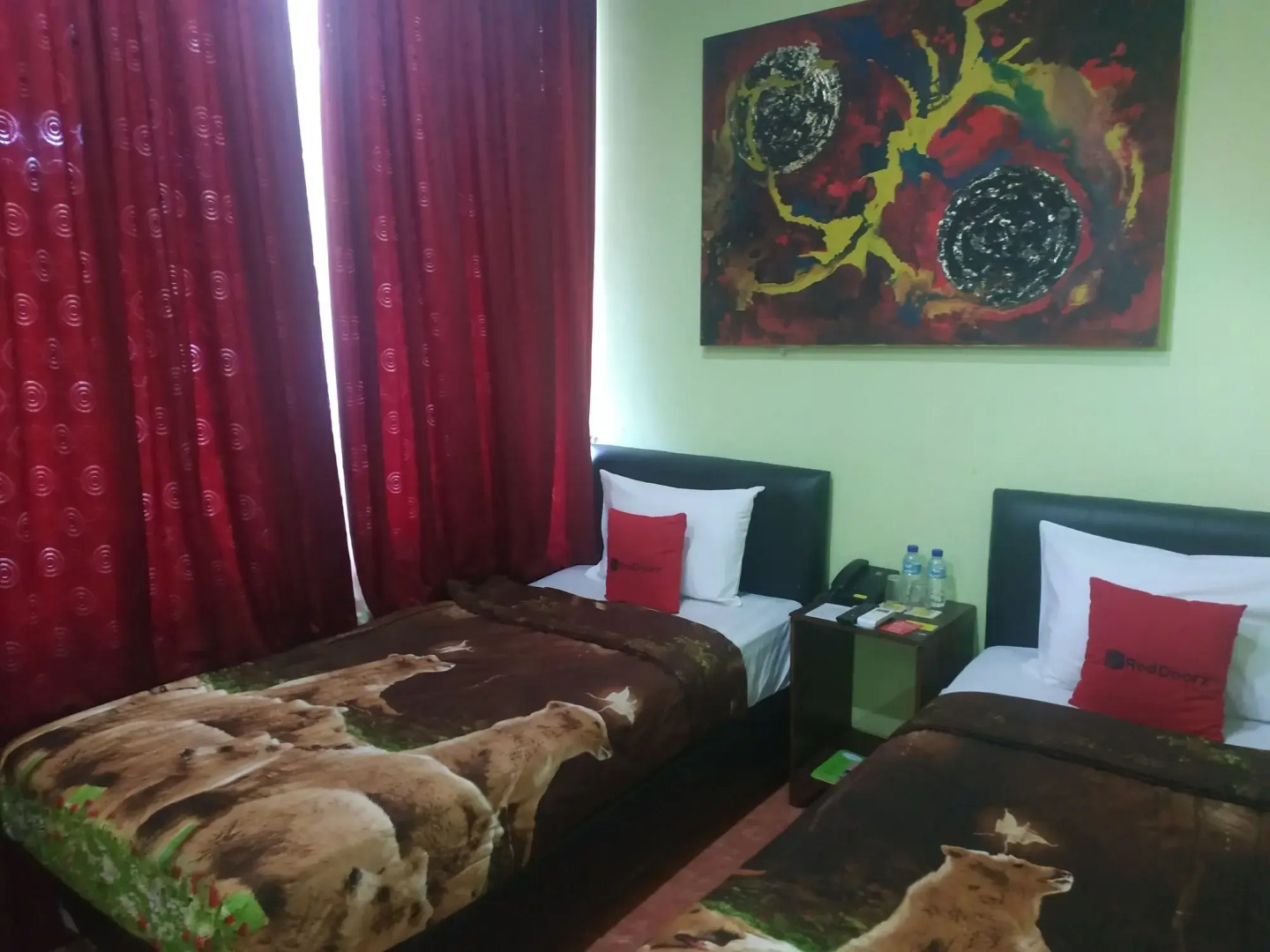 Photo - The Legian 777