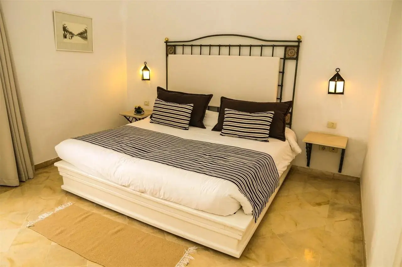 Foto - Suites Hôtel Les Charmilles & Spa