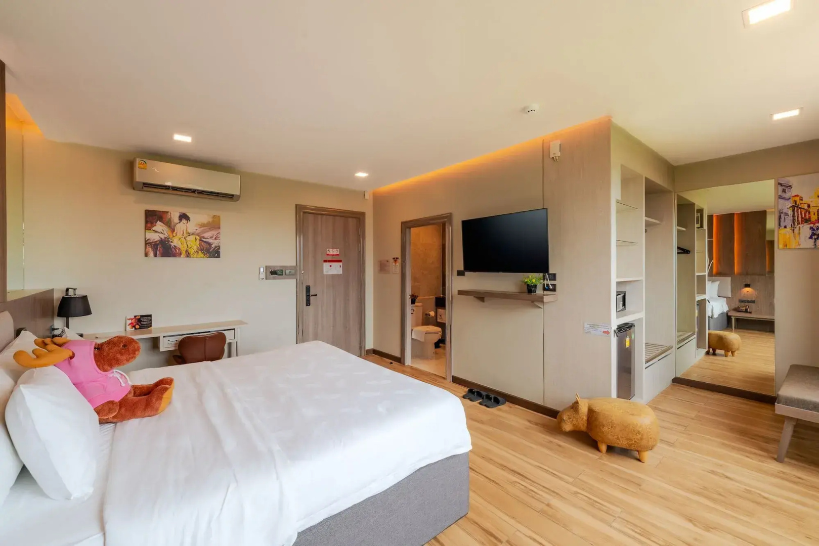 Photo - Moose Hotel Chiangmai