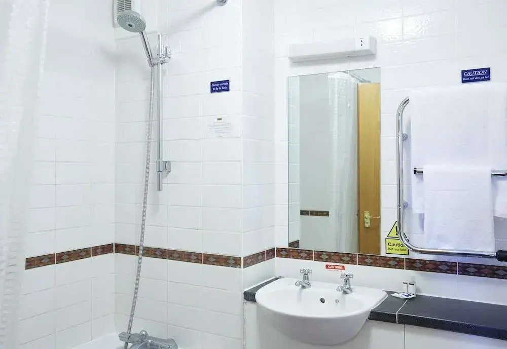 Foto - Wee Waif by Greene King Inns