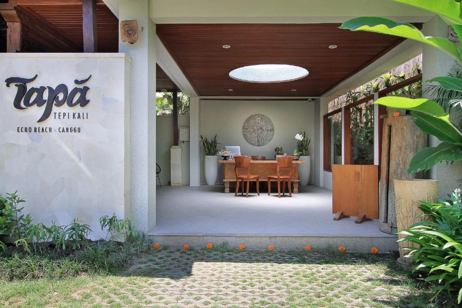 Foto - Tapa Tepi Kali Canggu