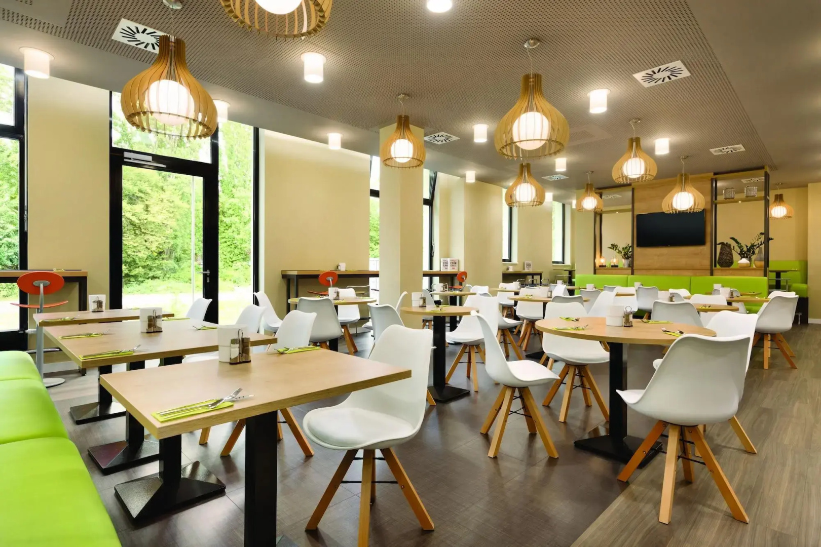 Photo - Premier Inn Hamburg City Berliner Tor