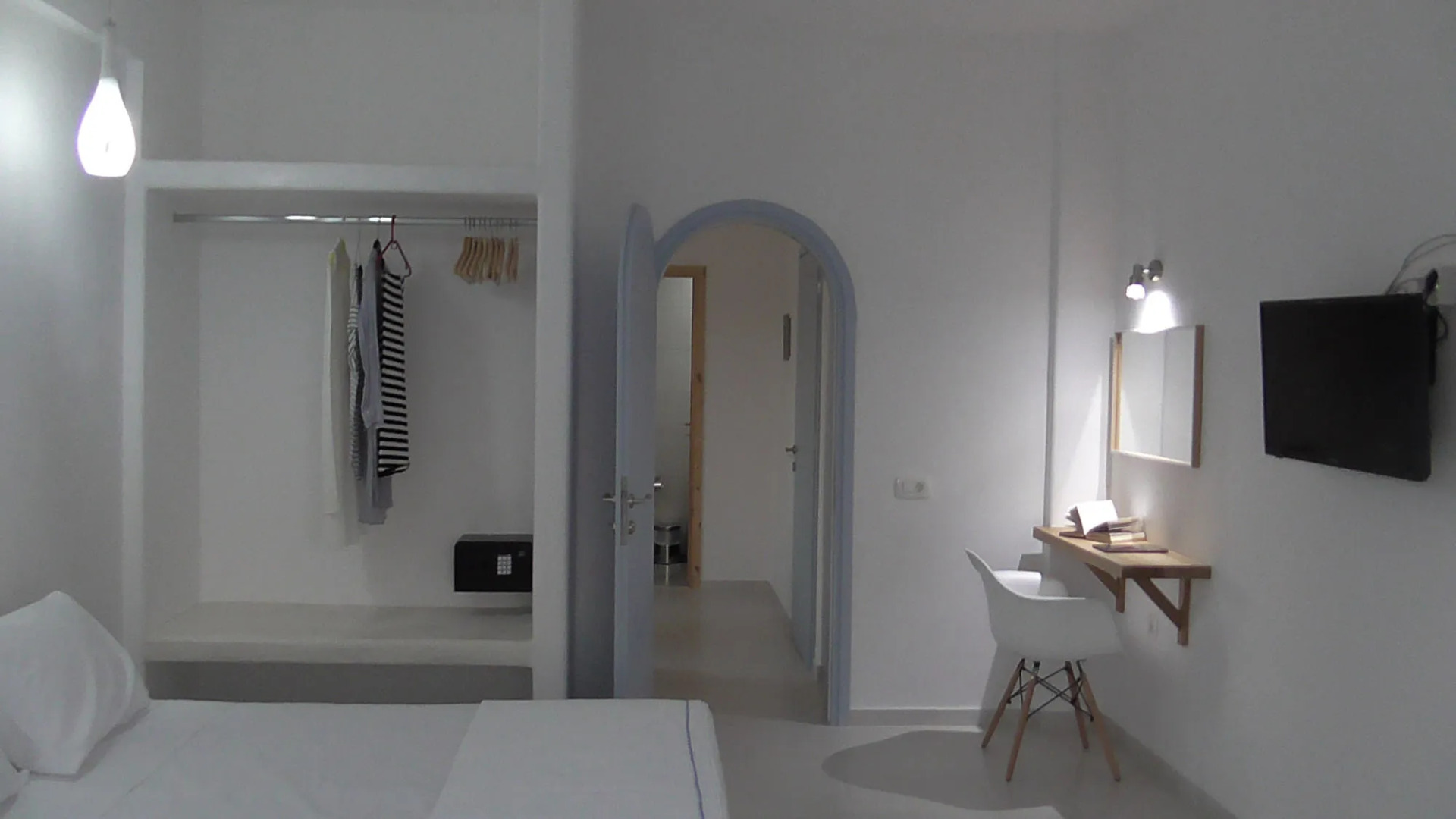 Photo - Daylight Hotel