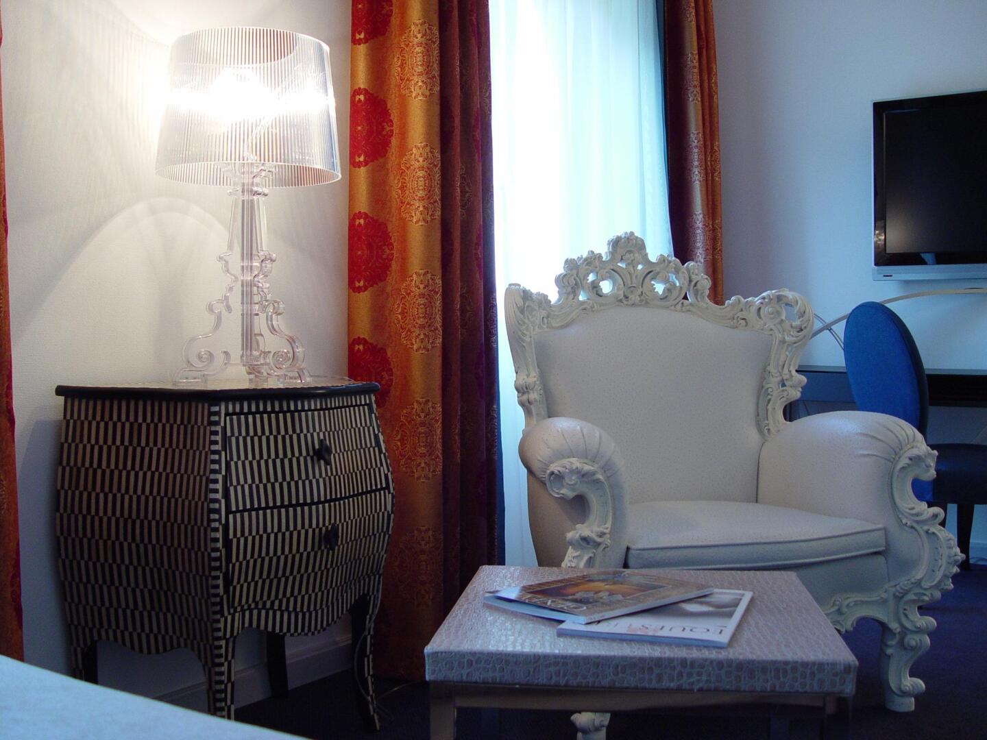 Photo - The Ambassador