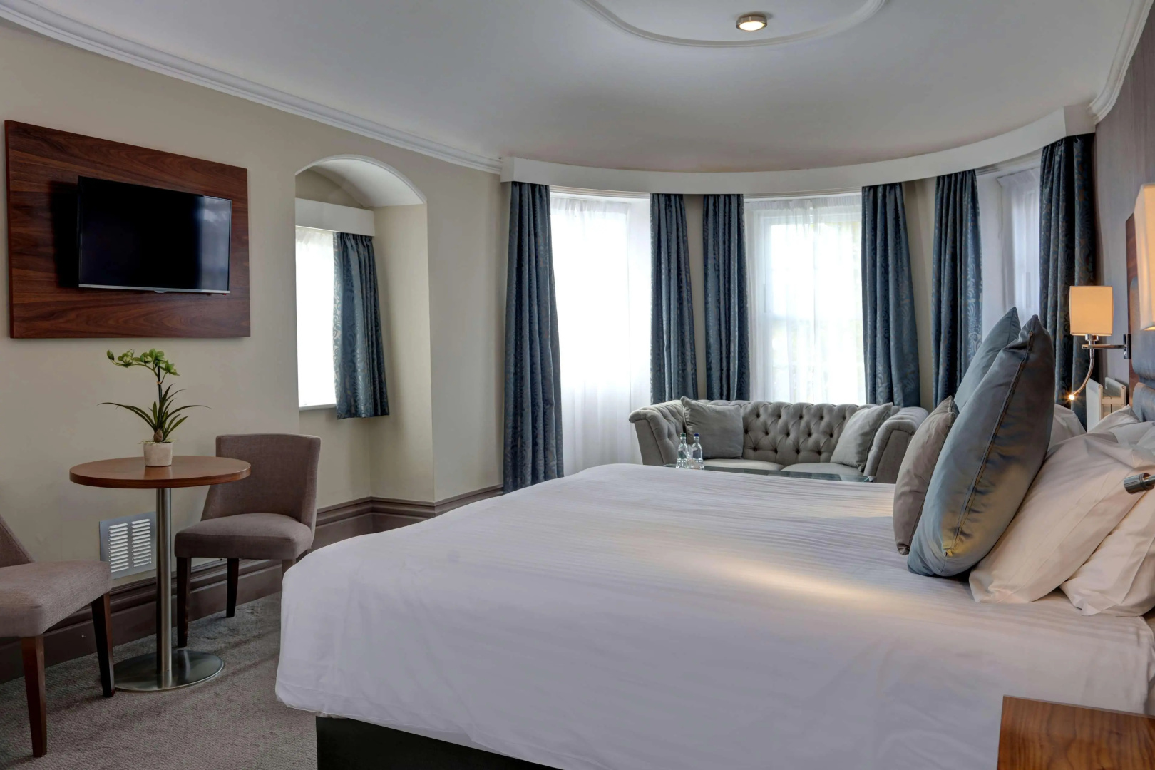 Photo - Best Western Chilworth Manor Hotel