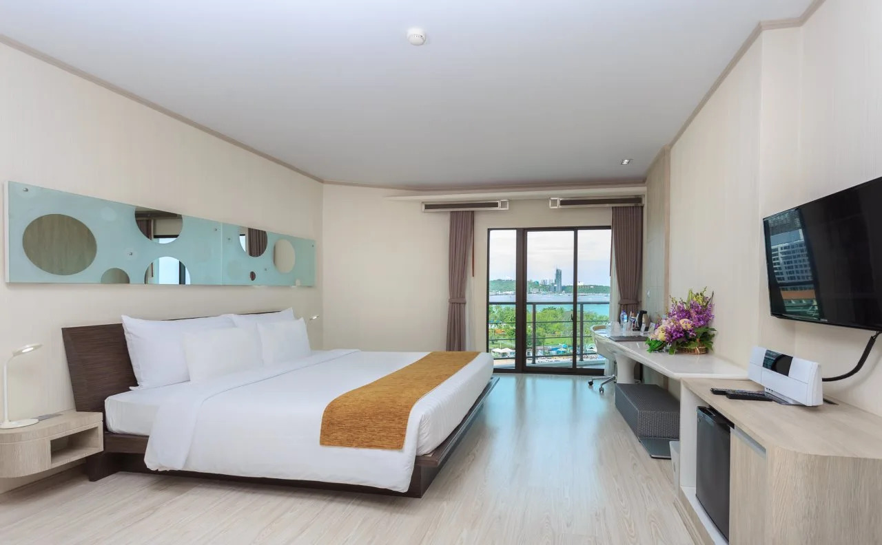 Foto - Pattaya Discovery Beach Hotel - SHA Extra Plus