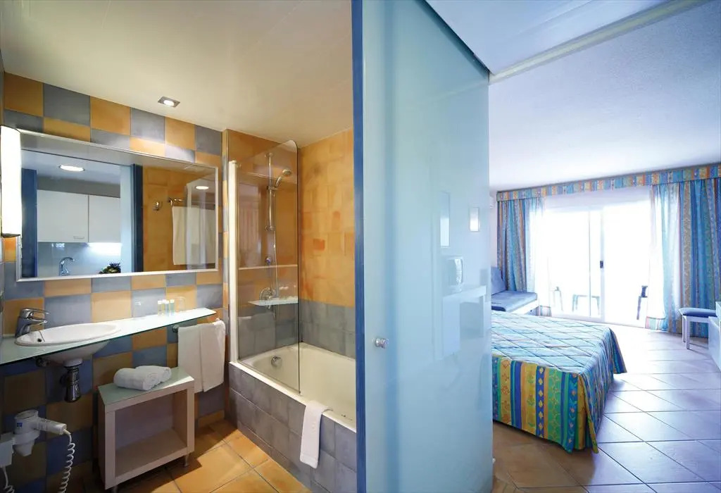 Foto - Occidental Cala Viñas