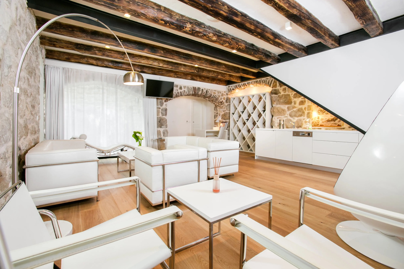 Photo - Divota Apartment Hotel