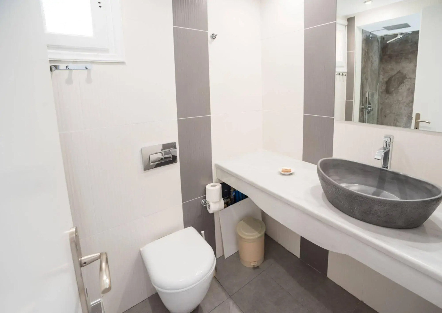 Photo - Ifestia Hotel