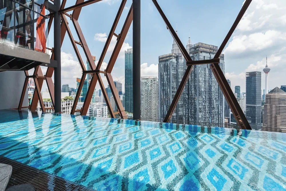 Photo - Scarletz KLCC Apartments by soulasia