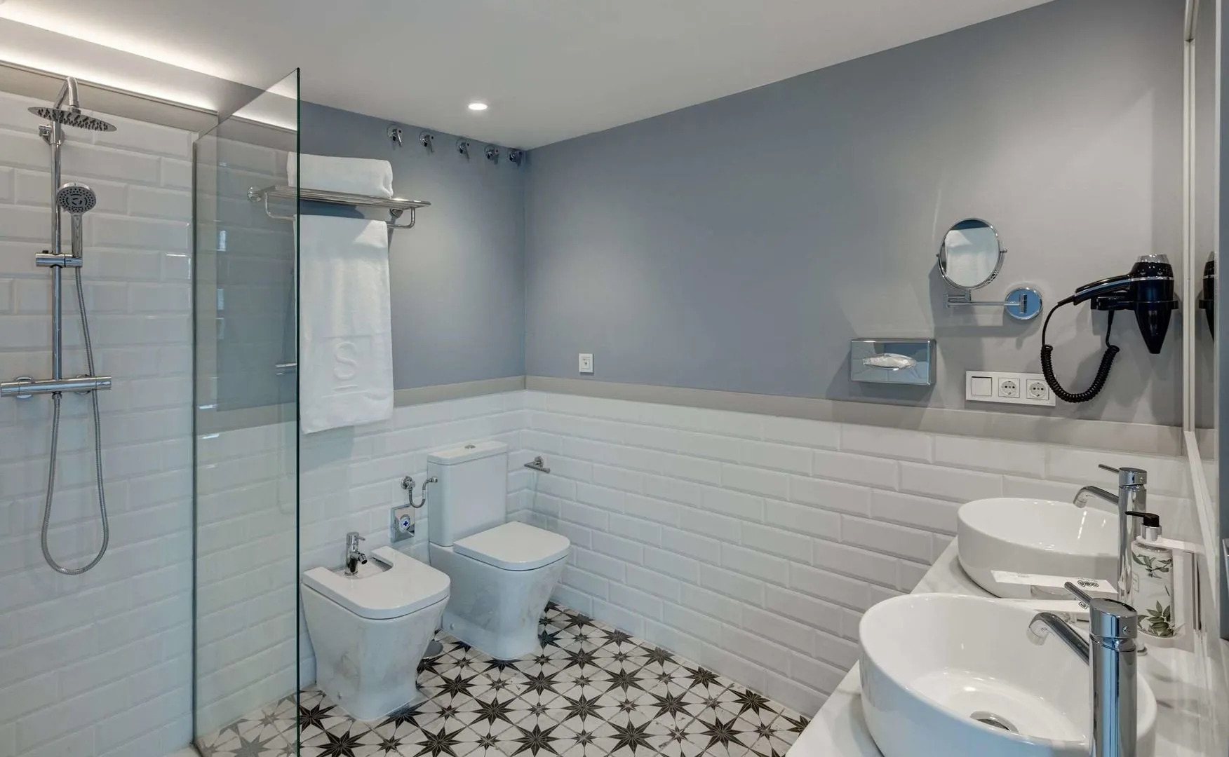 Foto - Sercotel Granada Suites