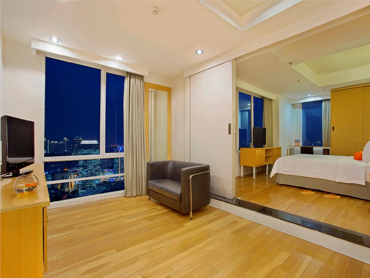 Photo - HARRIS Suites fx Sudirman