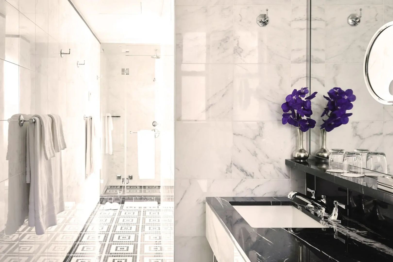 Foto - Iroquois New York Times Square