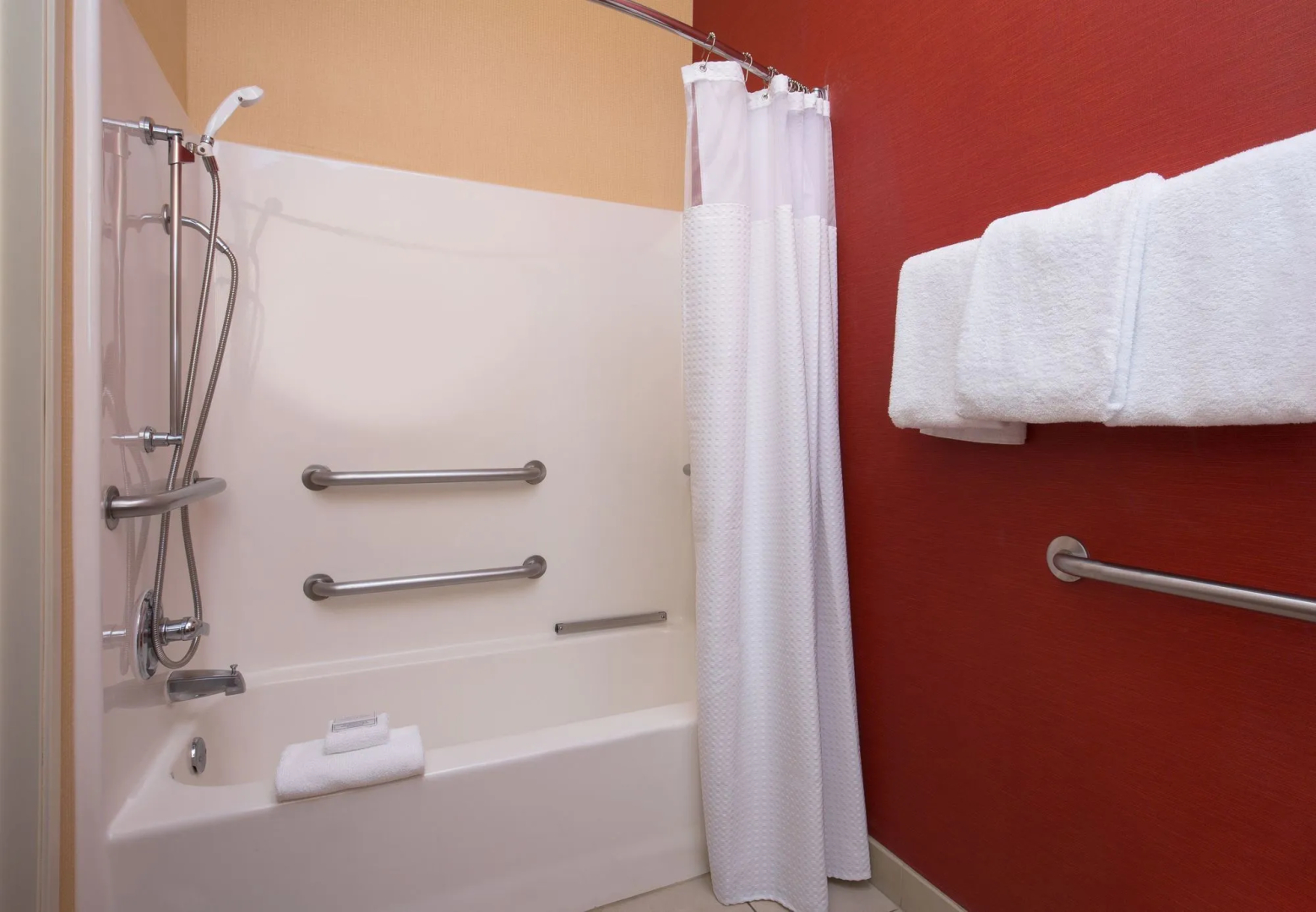 Foto - Courtyard by Marriott Roseville