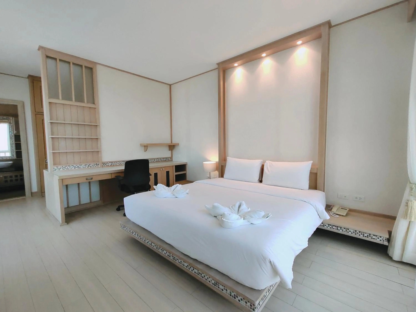 Photo - Ratana Hotel Chalong