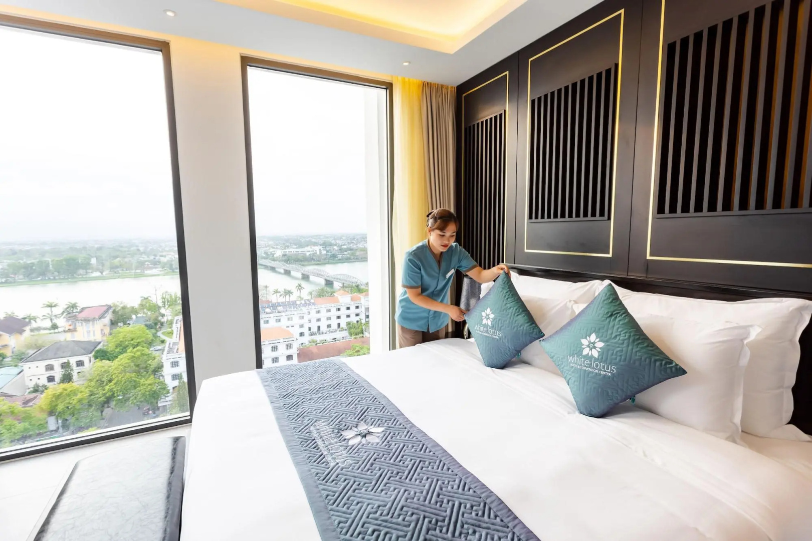WHITE LOTUS HUE HOTEL