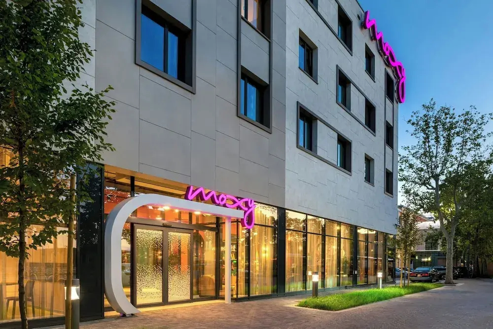 Foto - Moxy Verona