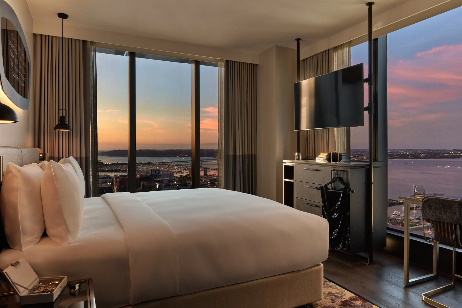 Photo - Hotel Indigo Auckland by IHG