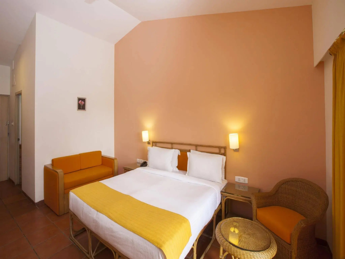 Photo - Jasminn Hotel, Goa