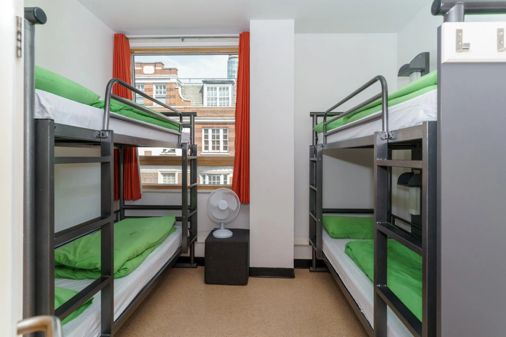 Photo - YHA London Central - Hostel