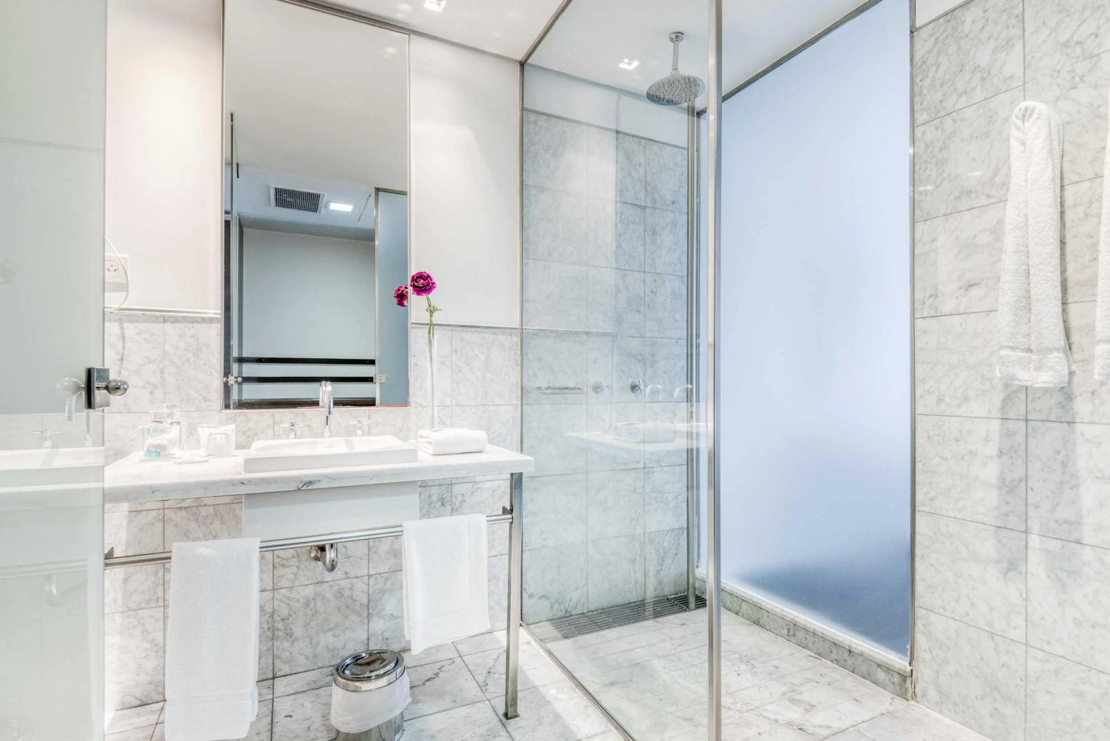 Foto - Broadway Hotel & Suites