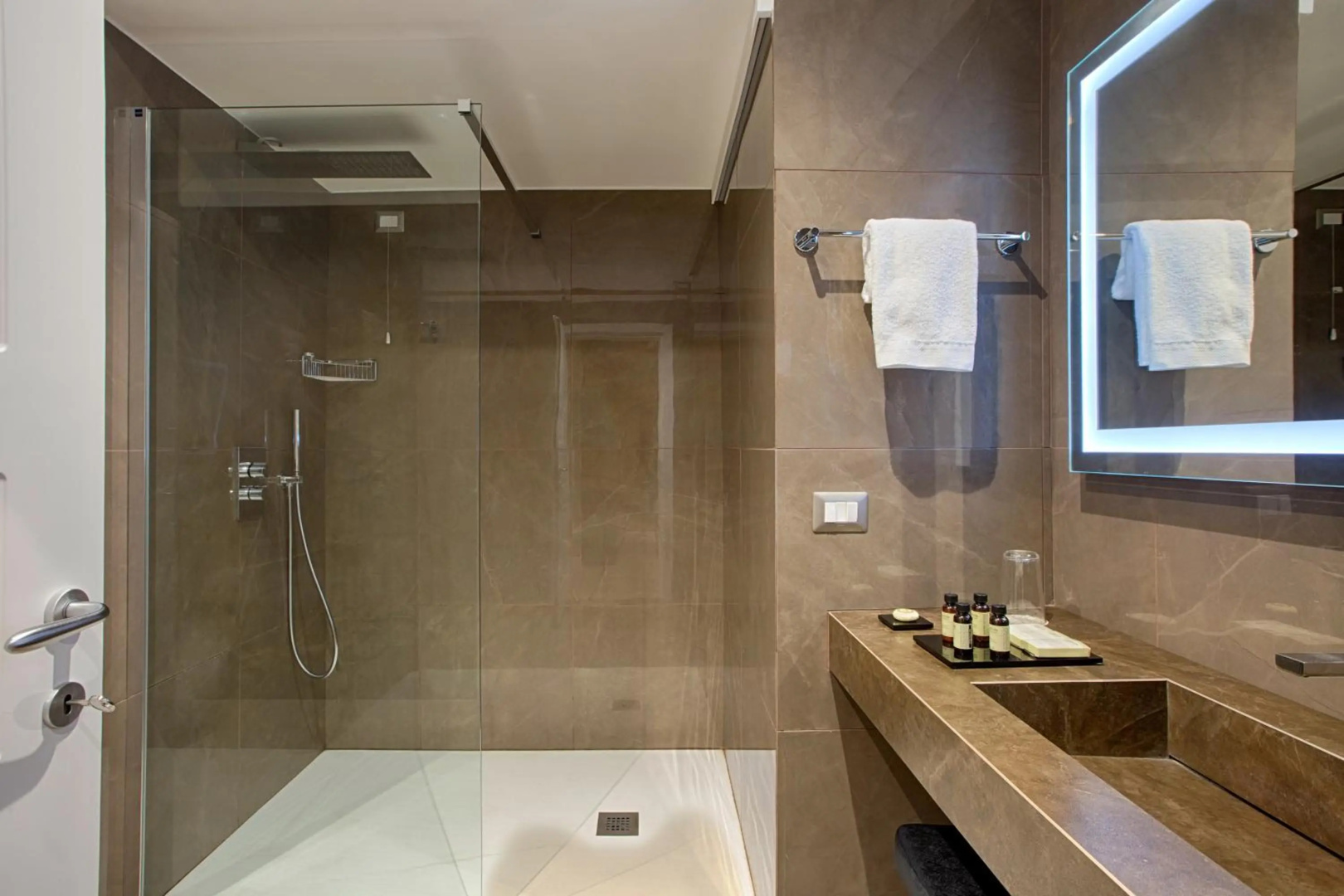 Foto - Caruso Place Boutique & Wellness Suites