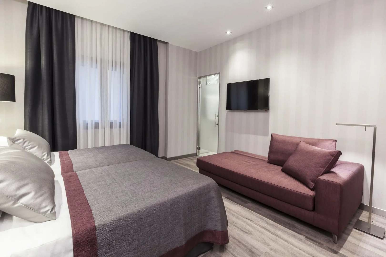 Photo - Catalonia Excelsior