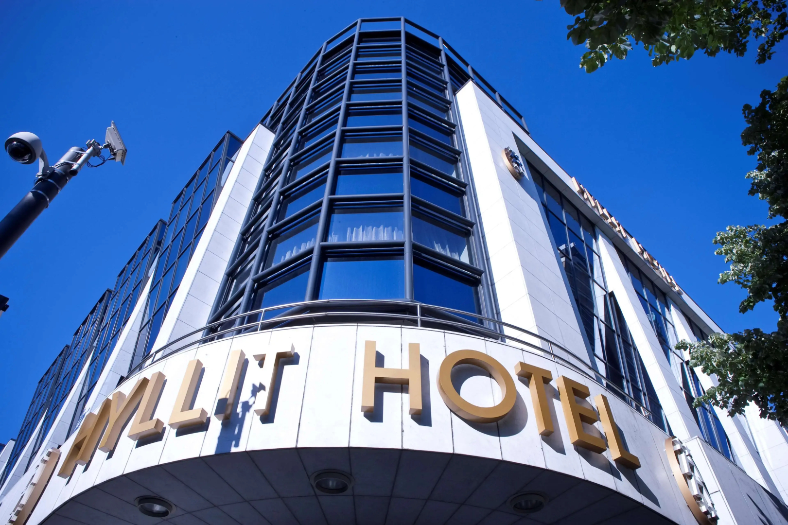 Photo - Hyllit Hotel