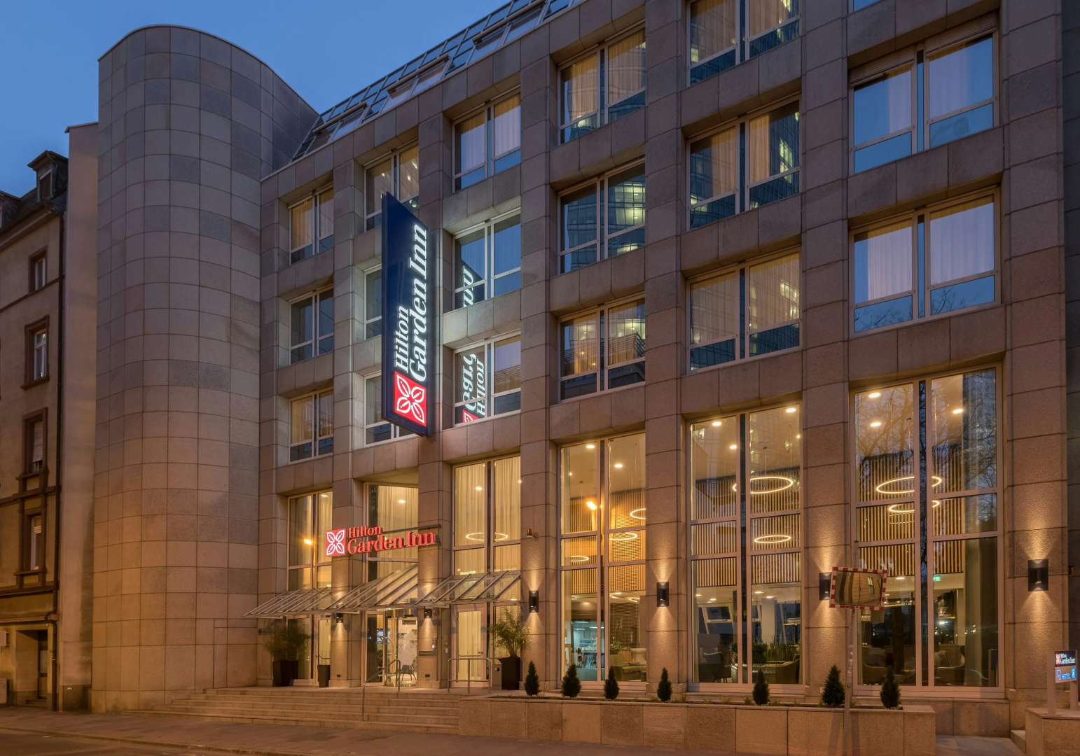 Photo - Hilton Garden Inn Frankfurt City Centre