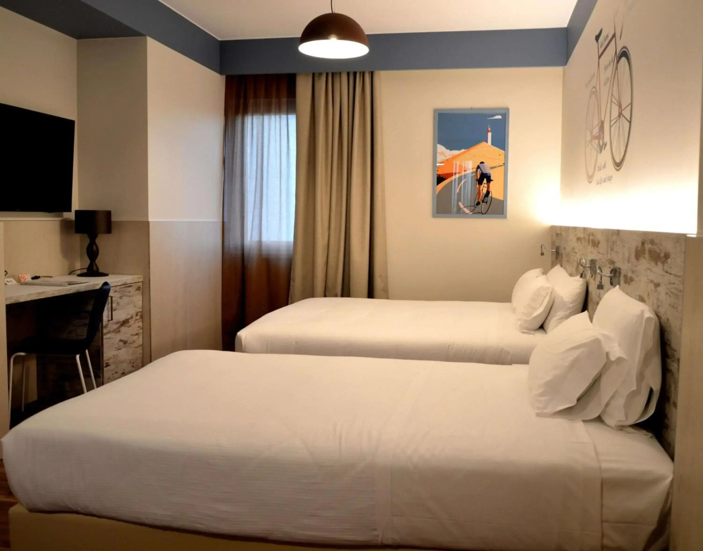 Photo - Nostalgia Hotel
