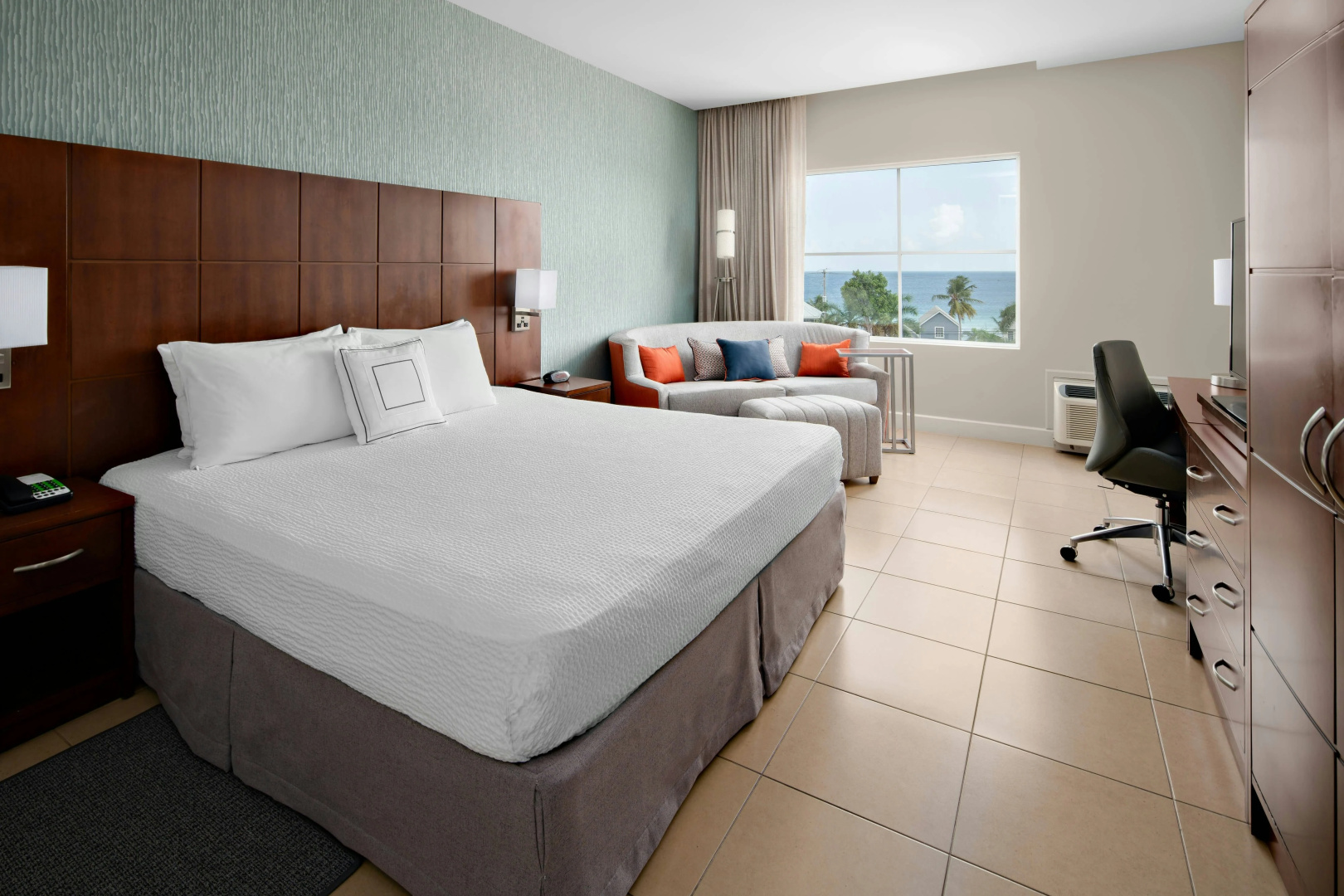 Photo - Courtyard by Marriott Bridgetown, Barbados