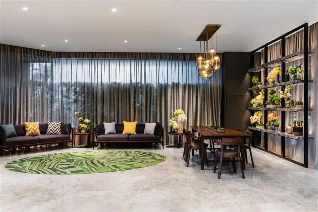 Photo - Royal Park Hotel