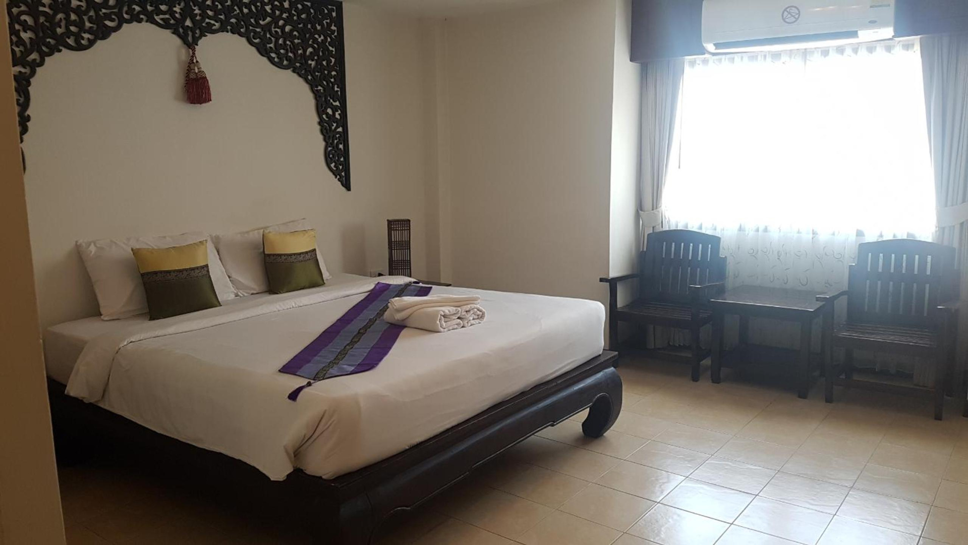 Photo - Wangburapa Grand Hotel