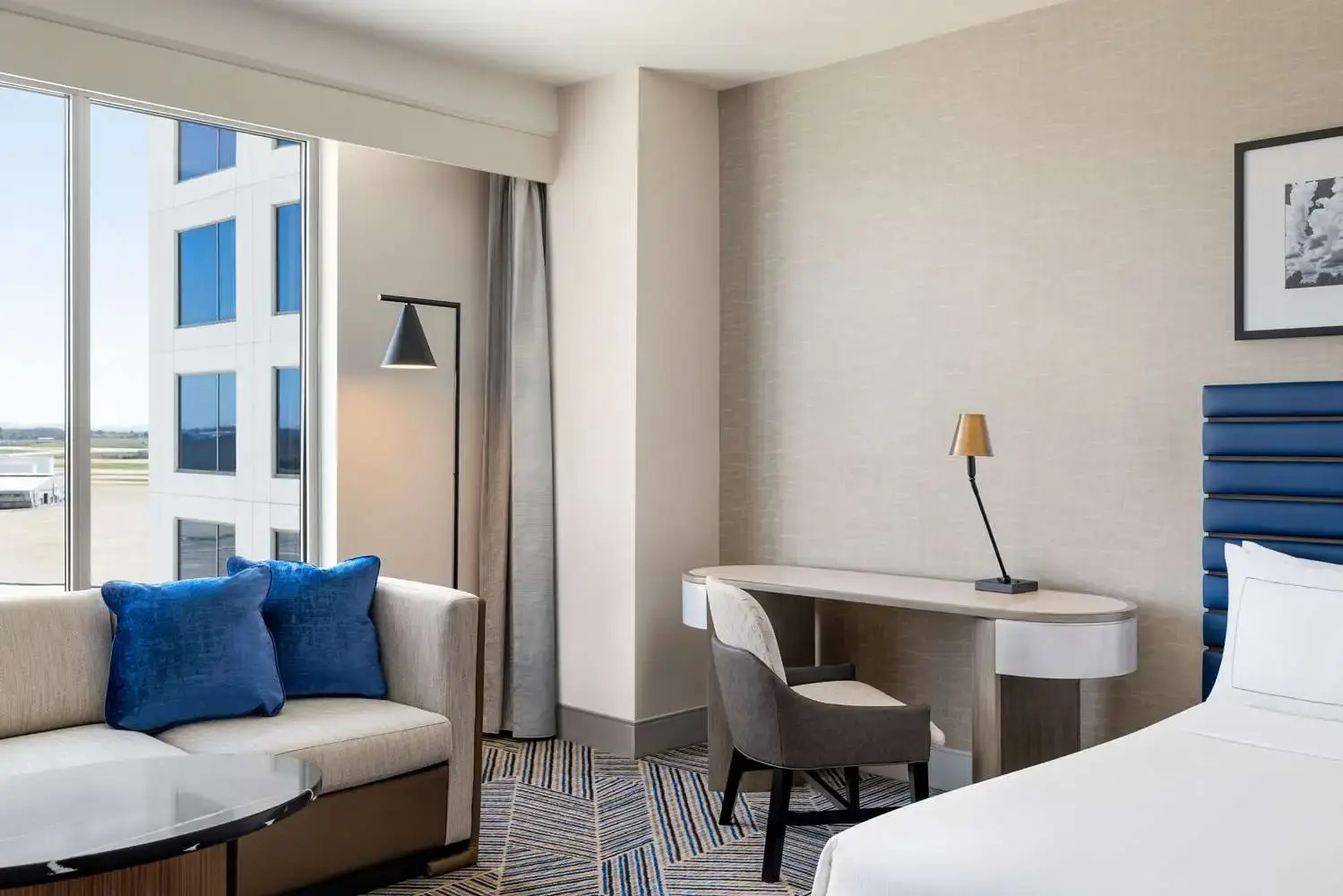 Foto - Hilton BNA Nashville Airport Terminal