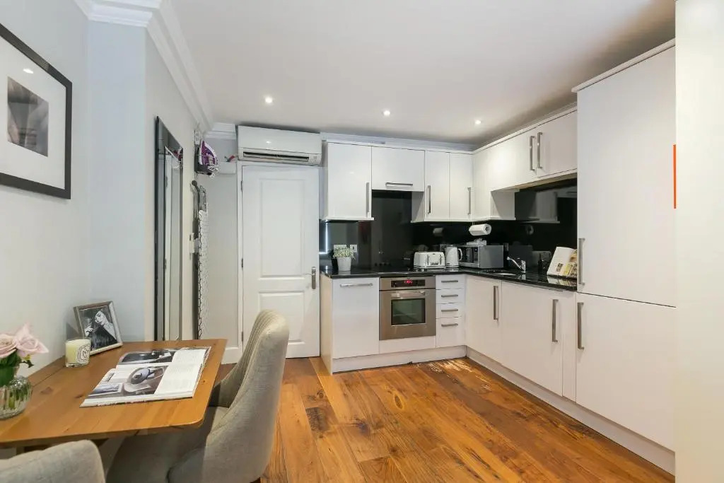 Foto - Chilworth Court