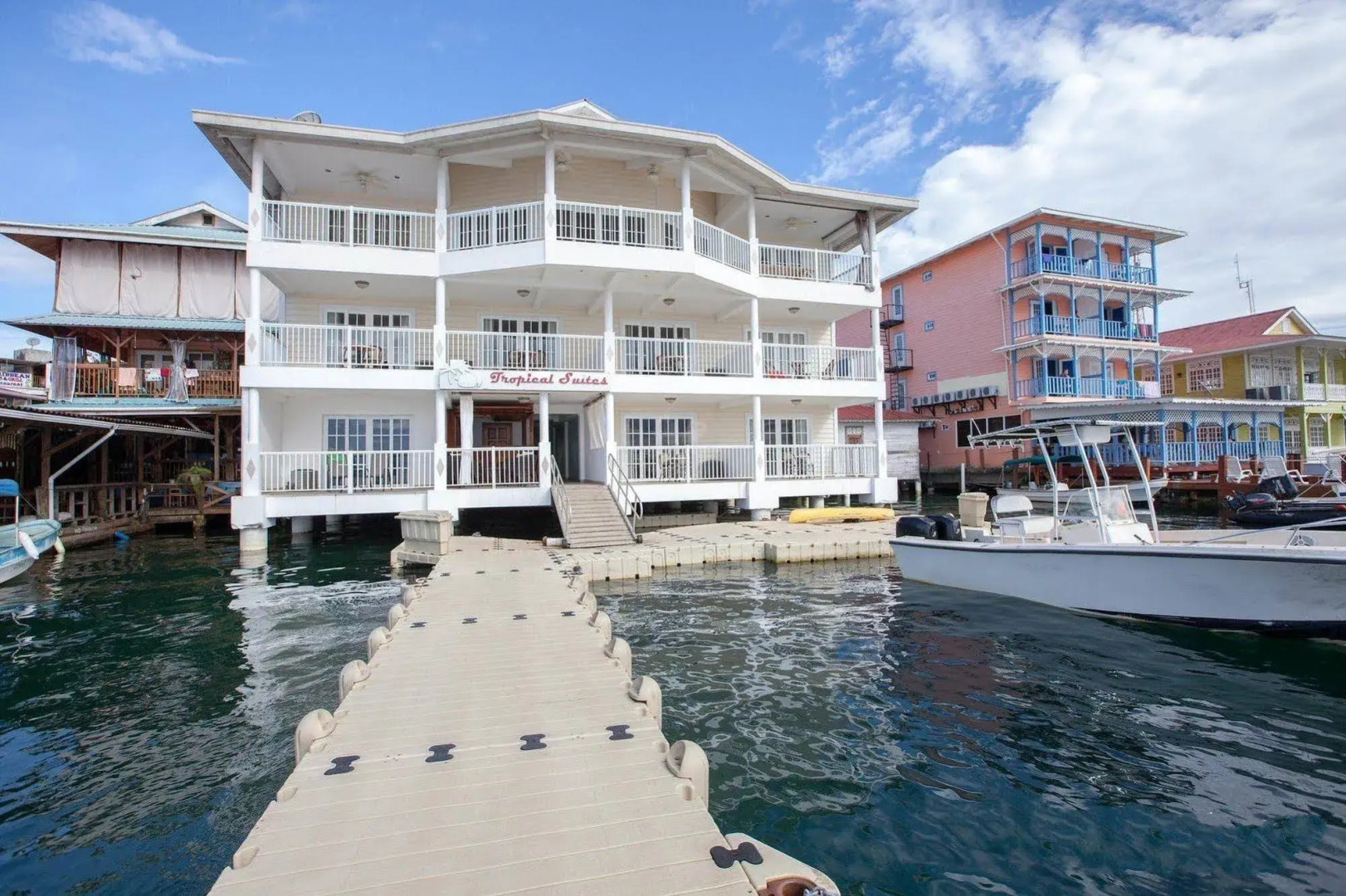 Foto - Tropical Suites Hotel