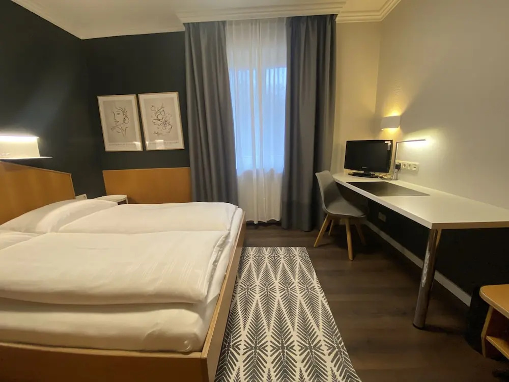 Photo - Hotel Villa Solln - free parking