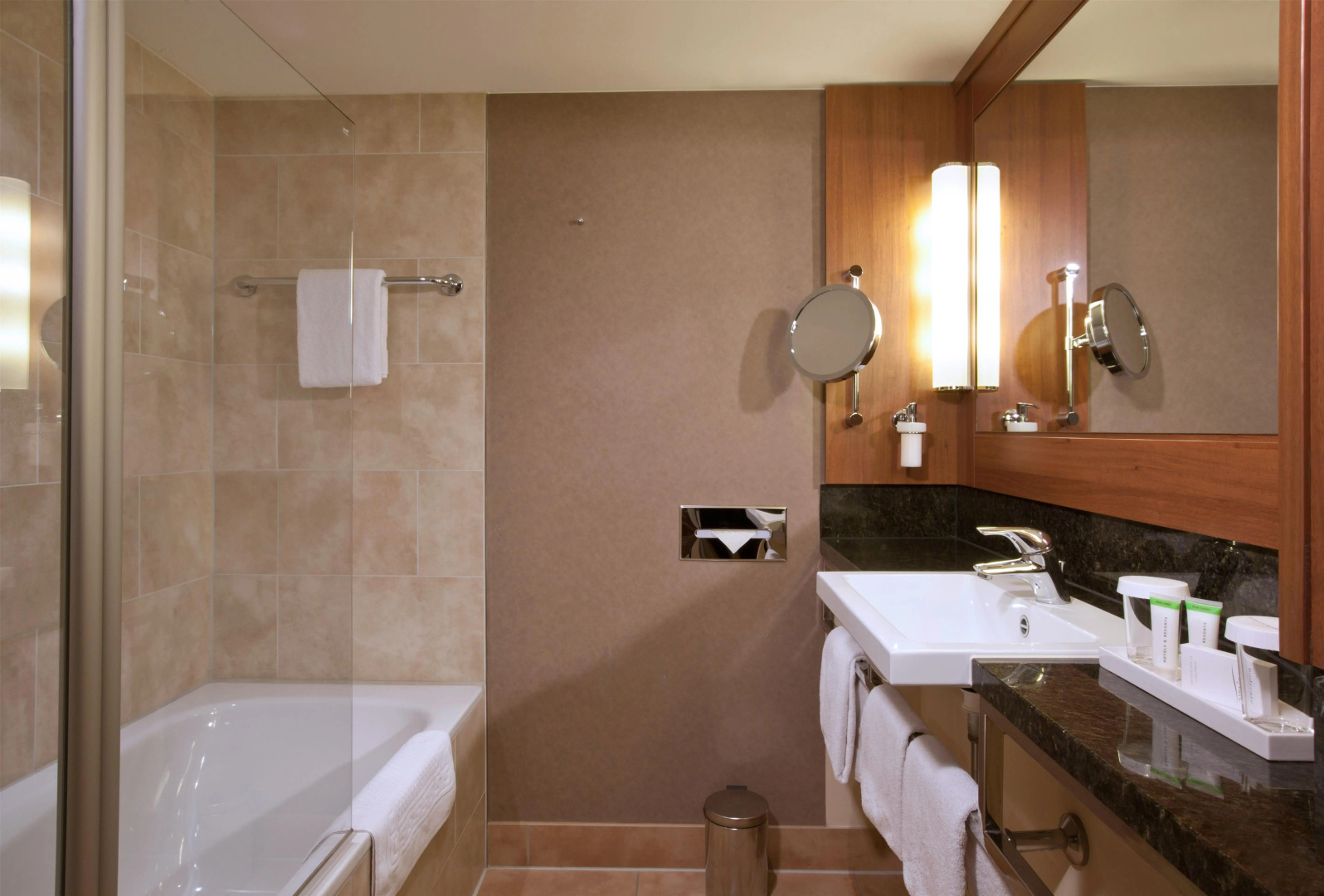 Photo - Lindner Hotel Hamburg Am Michel, part of JdV by Hyatt