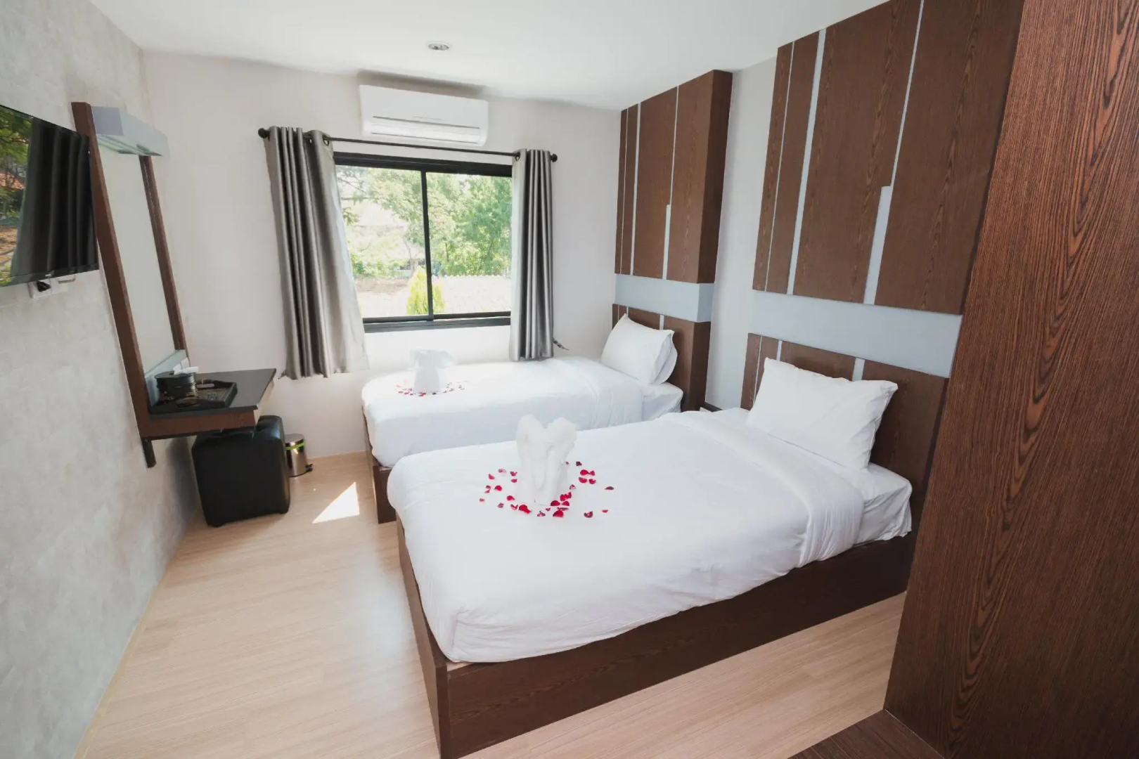 Photo - The Y Smart Hotel